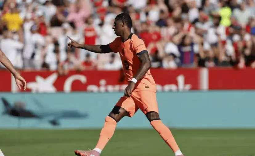 球队其他伤, 现出色 球队其他伤, 现出色