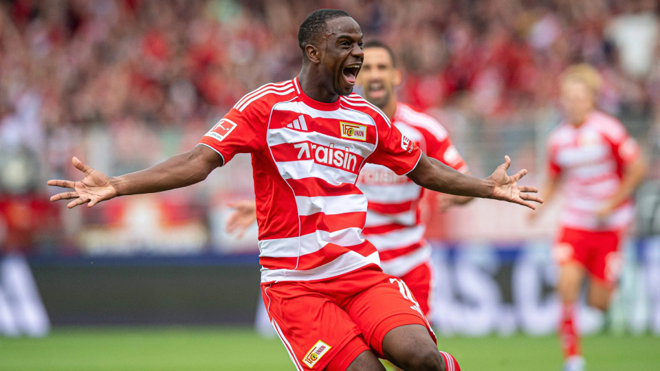 他眼前的战, xGA, 斯蒂芬 他眼前的战, xGA, 斯蒂芬